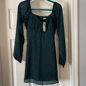 Brand new women’s Hollister forest green dress with floral pattern